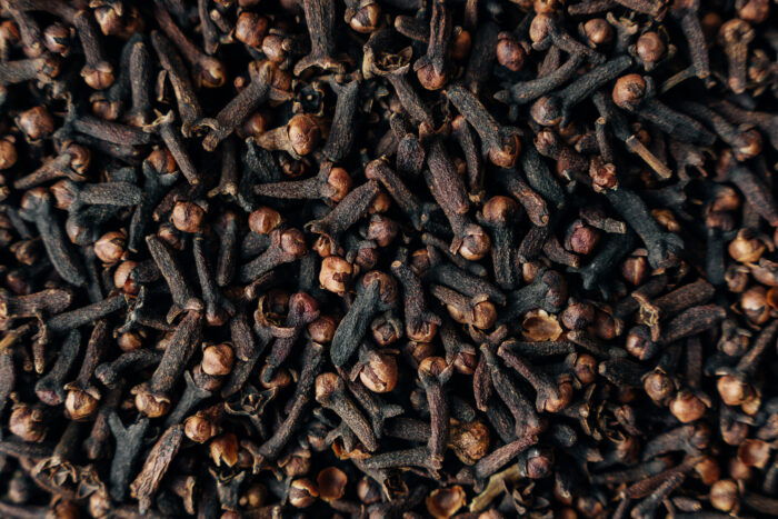 Clove - Image 3